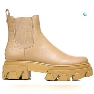 Sam Edelman Daelyn Leather Lug Sole Ankle Boots 7.5 Tan Waterproof Pull On Style
